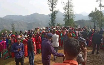 बैतडीको महेश्वरी मावि केन्द्रमा मतदान स्थगित 